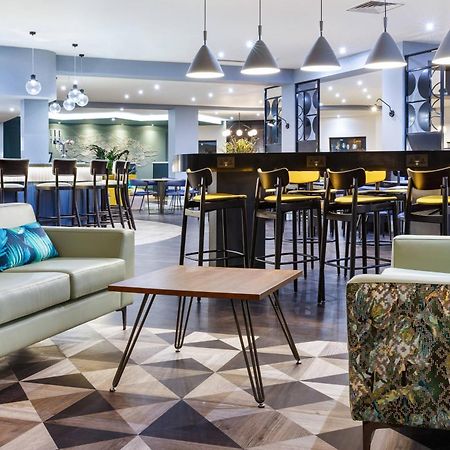 Delta Hotels By Marriott Μίλτον Κέινς Εξωτερικό φωτογραφία
