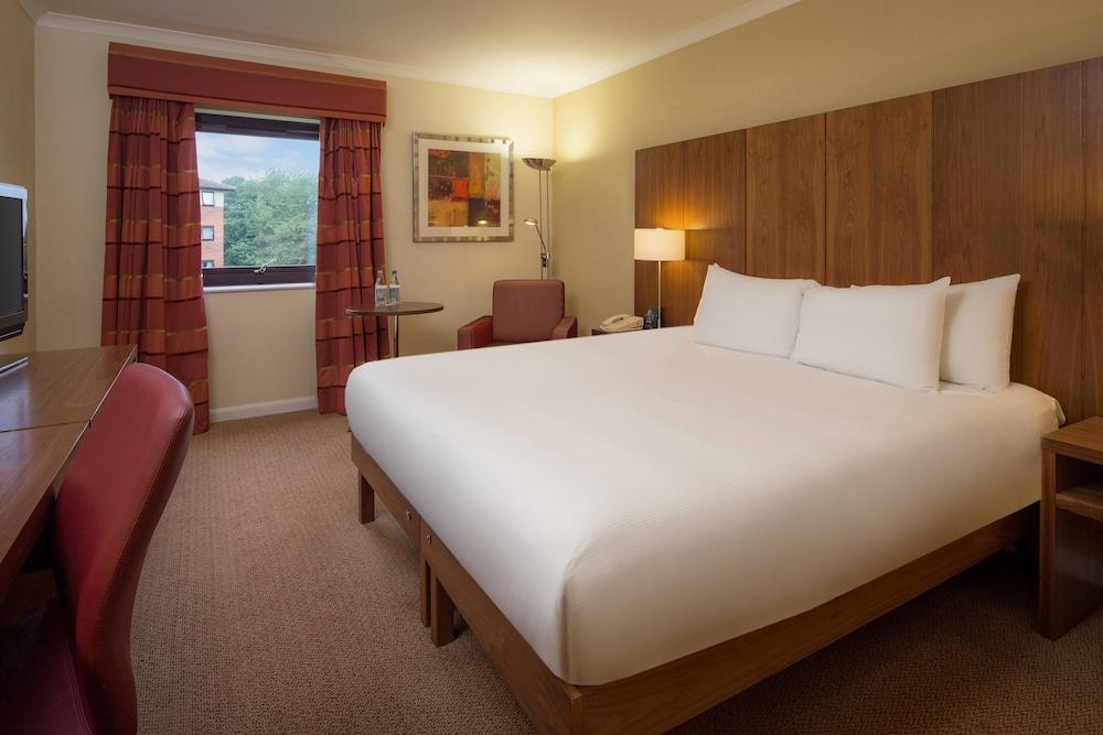 Delta Hotels By Marriott Μίλτον Κέινς Εξωτερικό φωτογραφία