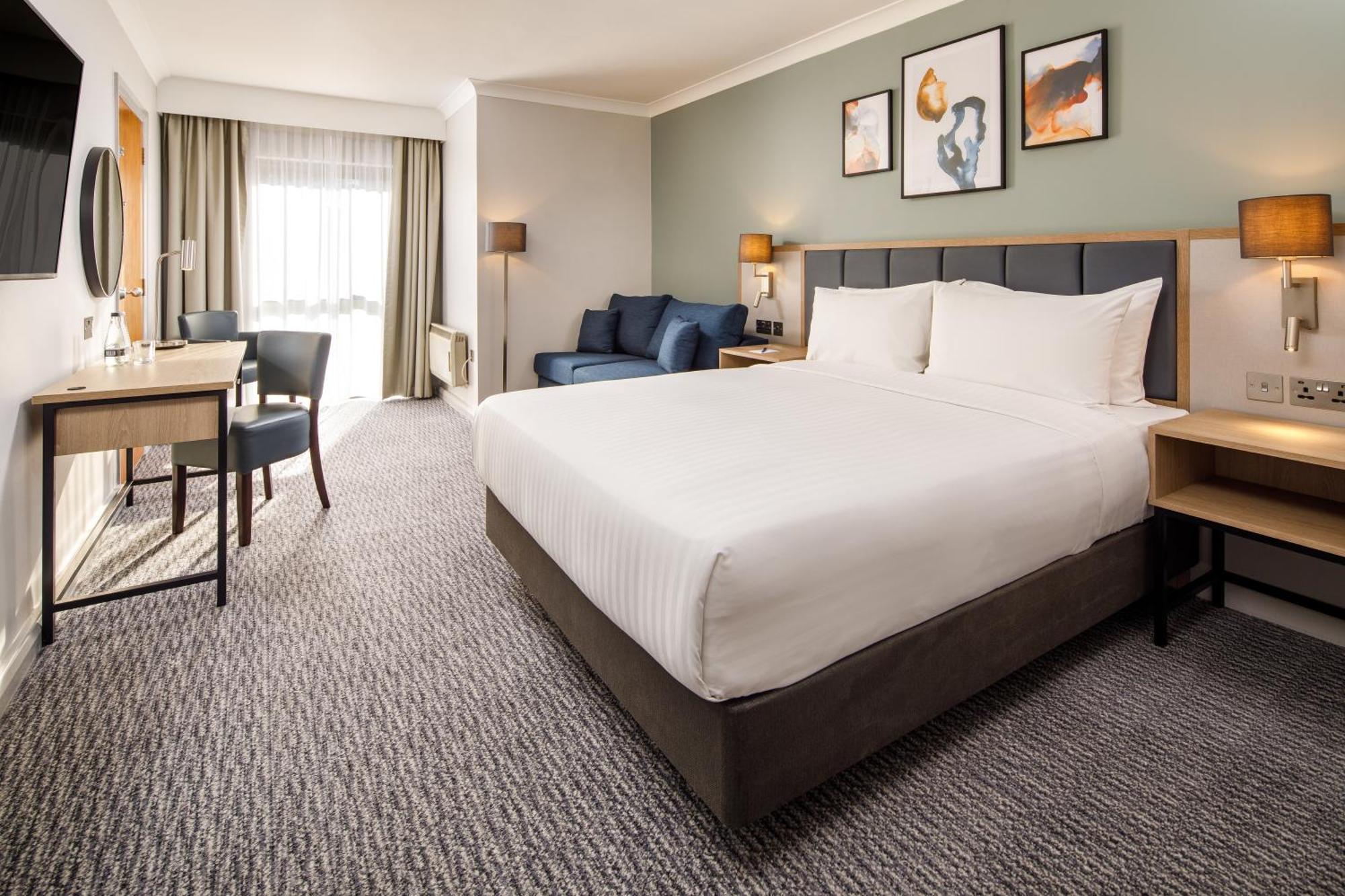Delta Hotels By Marriott Μίλτον Κέινς Εξωτερικό φωτογραφία