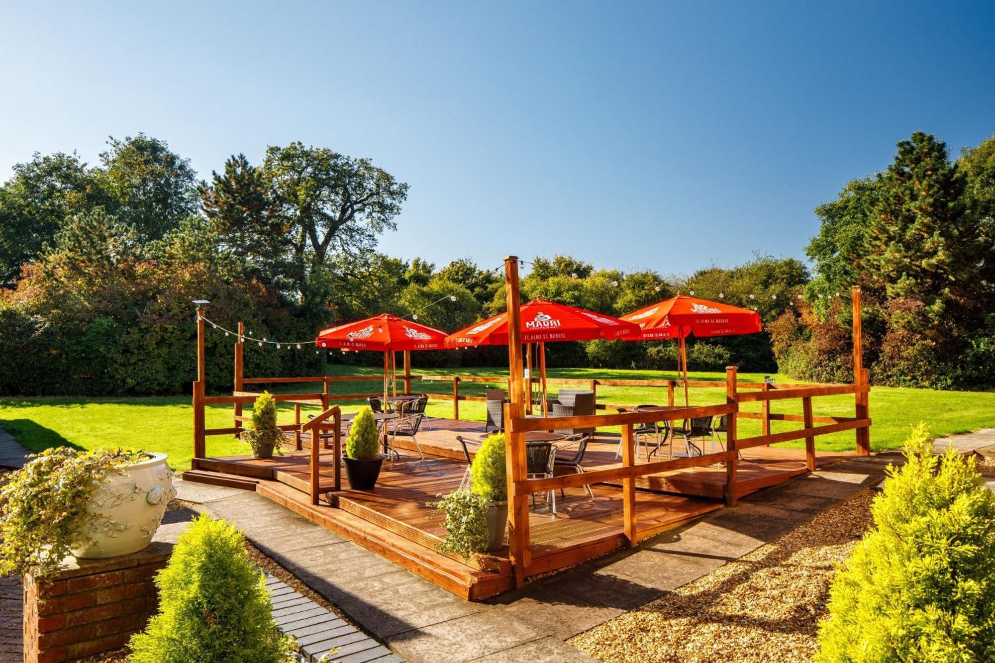 Delta Hotels By Marriott Μίλτον Κέινς Εξωτερικό φωτογραφία