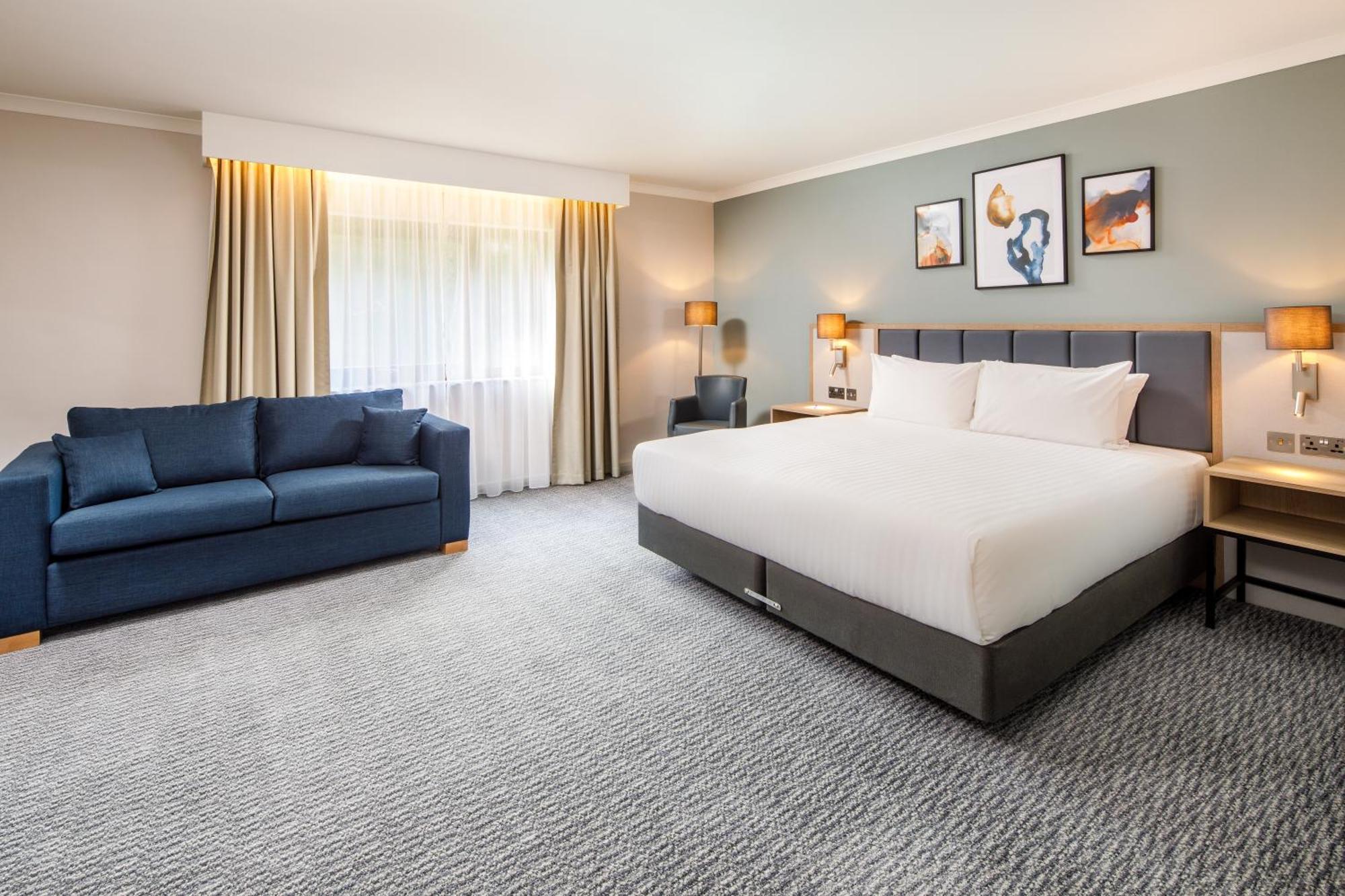 Delta Hotels By Marriott Μίλτον Κέινς Εξωτερικό φωτογραφία